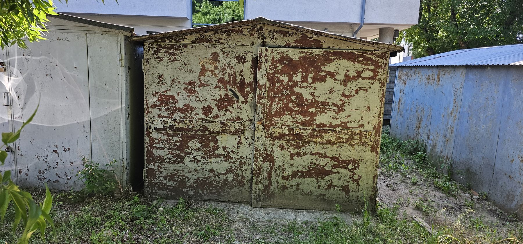 Garaż nr 2 - zamknięty
